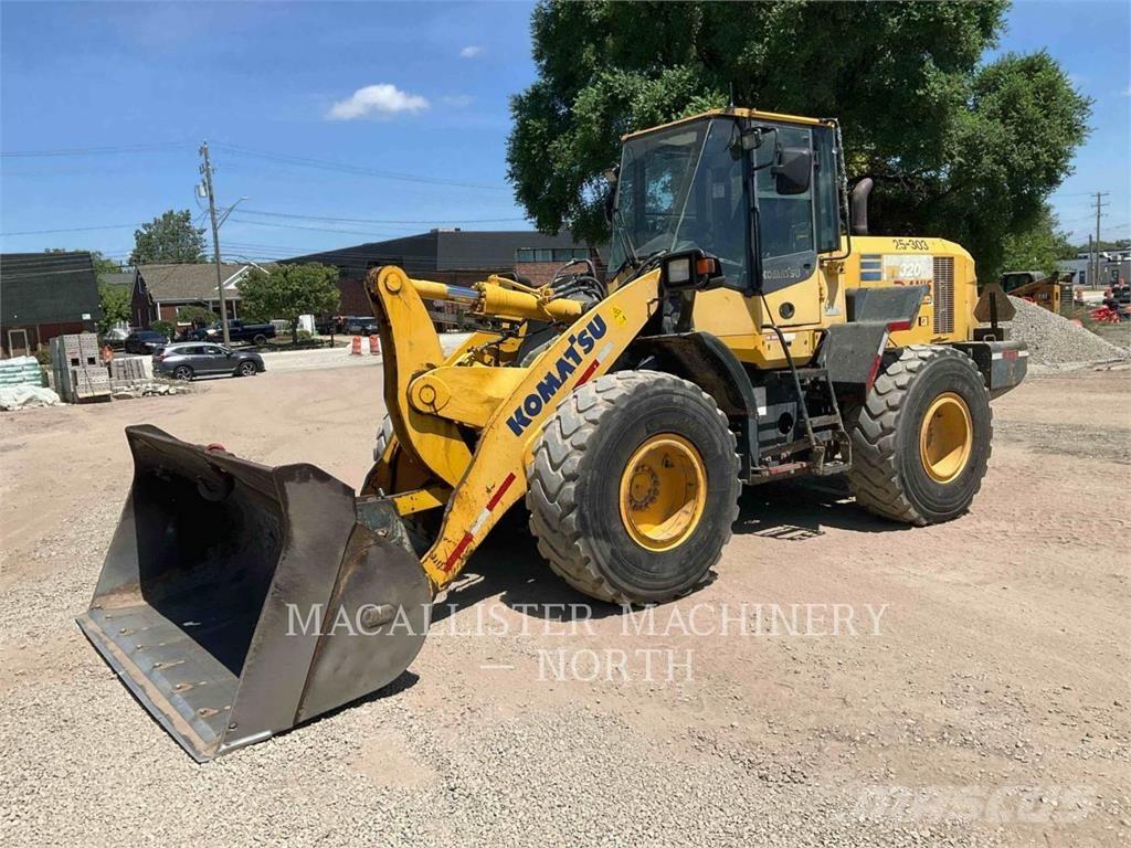 Komatsu WA320-7 Chargeuse sur pneus