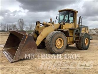 Komatsu WA500-3L Chargeuse sur pneus
