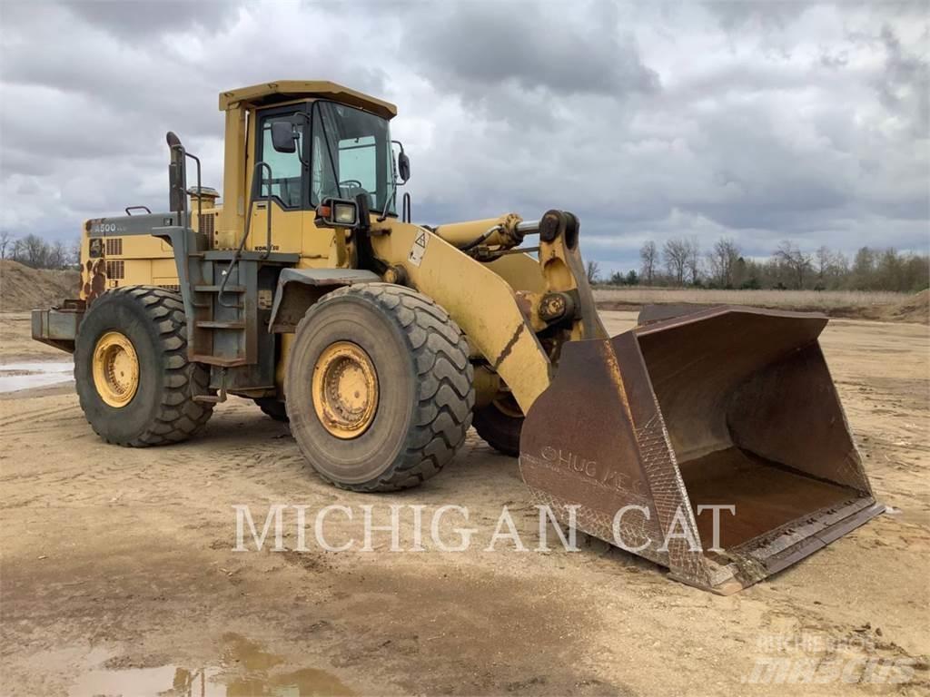 Komatsu WA500-3L Chargeuse sur pneus