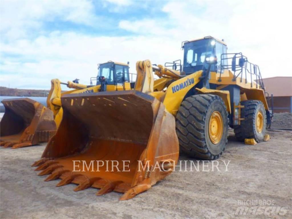 Komatsu WA600-8 Chargeuse sur pneus