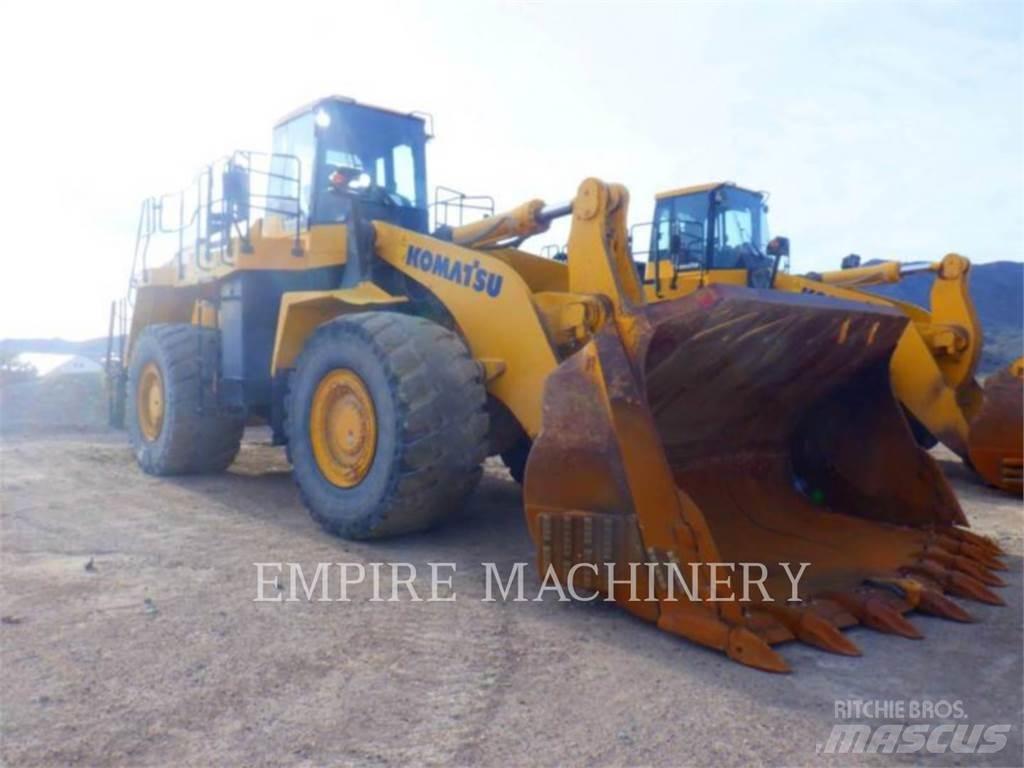 Komatsu WA600-8 Chargeuse sur pneus