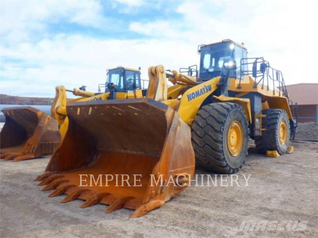 Komatsu WA600-8 Chargeuse sur pneus