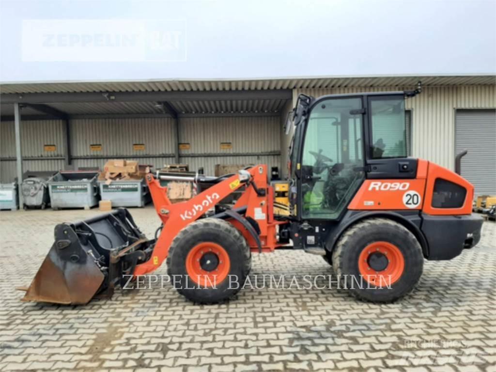 Kubota R090 Chargeuse sur pneus