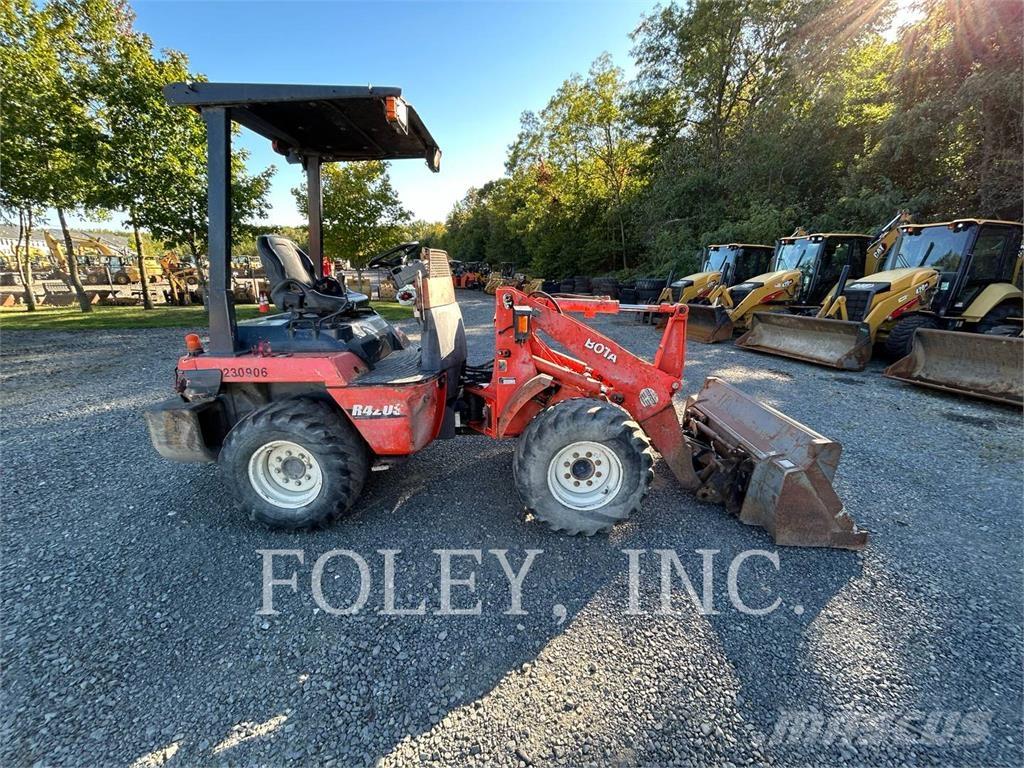 Kubota R420ST Chargeuse sur pneus