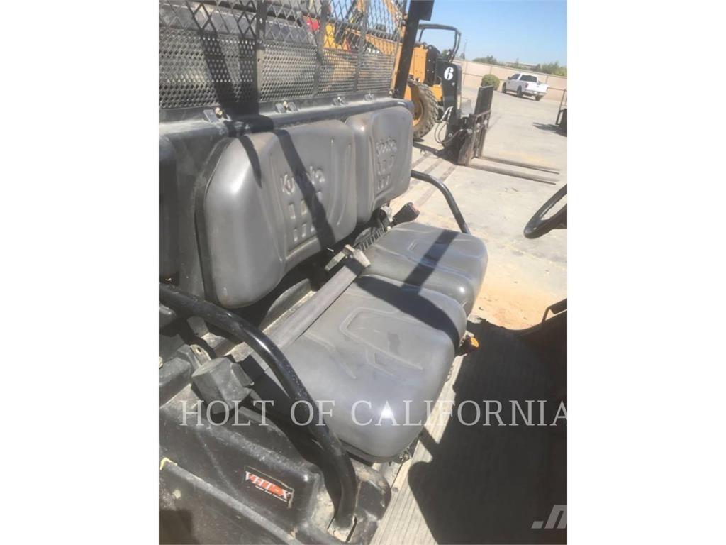Kubota RTVX900G-H Voiturette de golf