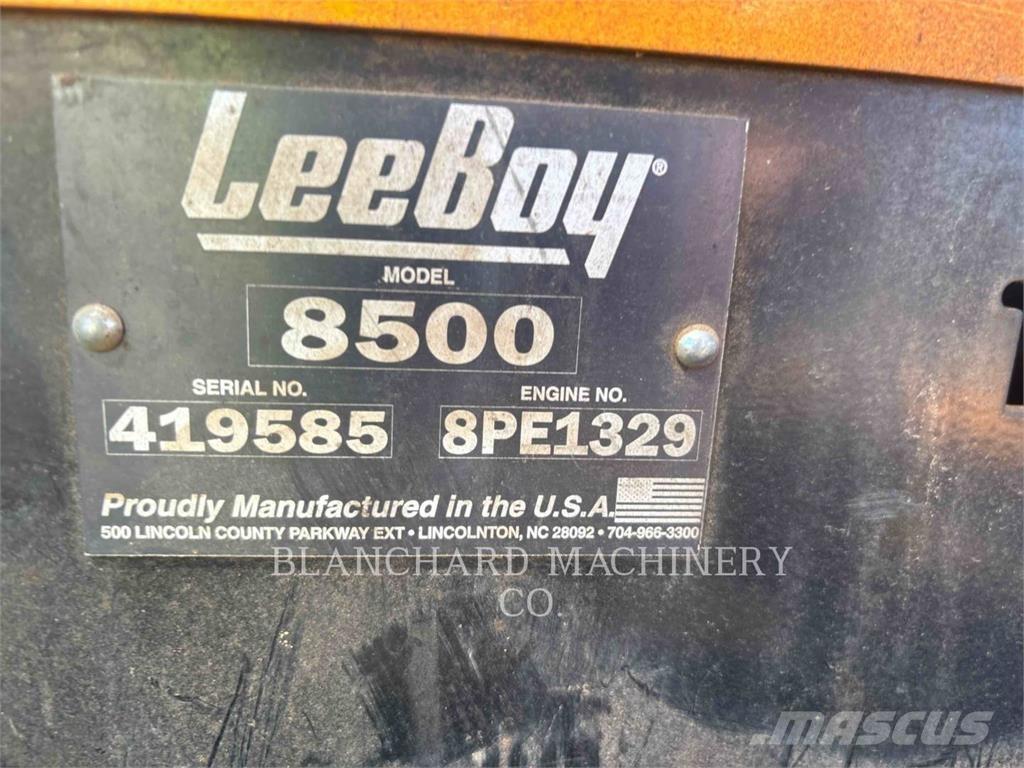LeeBoy 8500E Finisseur