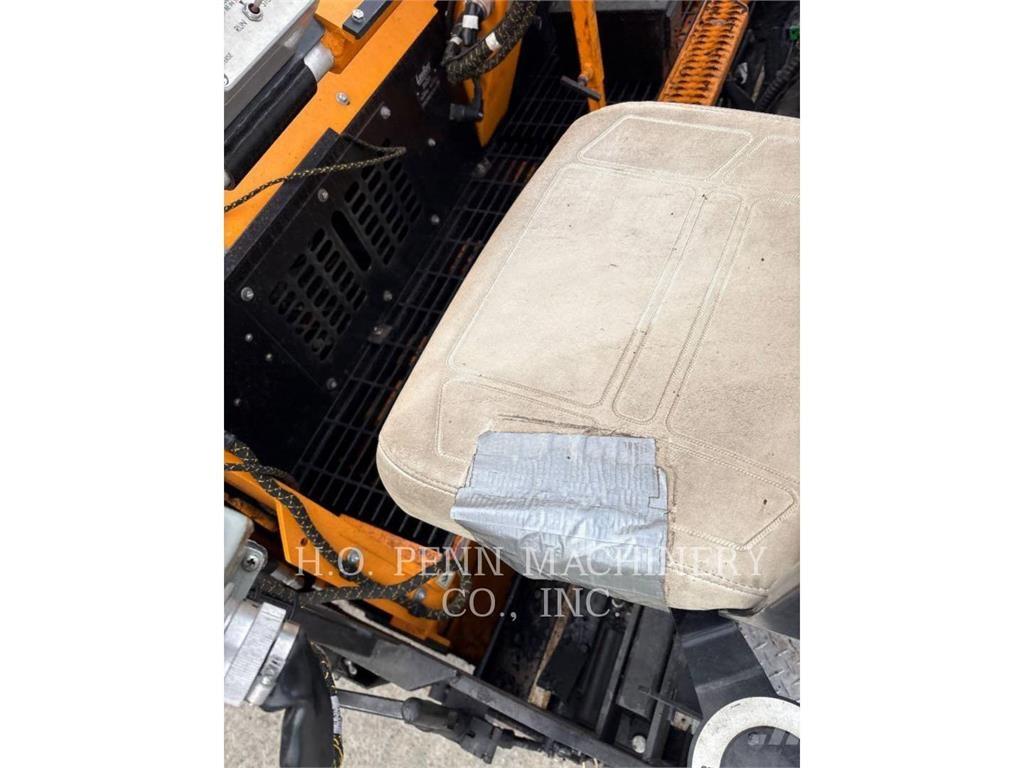 LeeBoy 8520 Finisseur