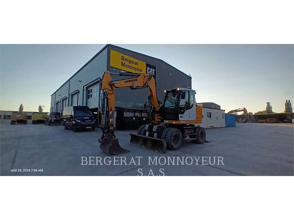 Liebherr A912 Pelle sur pneus