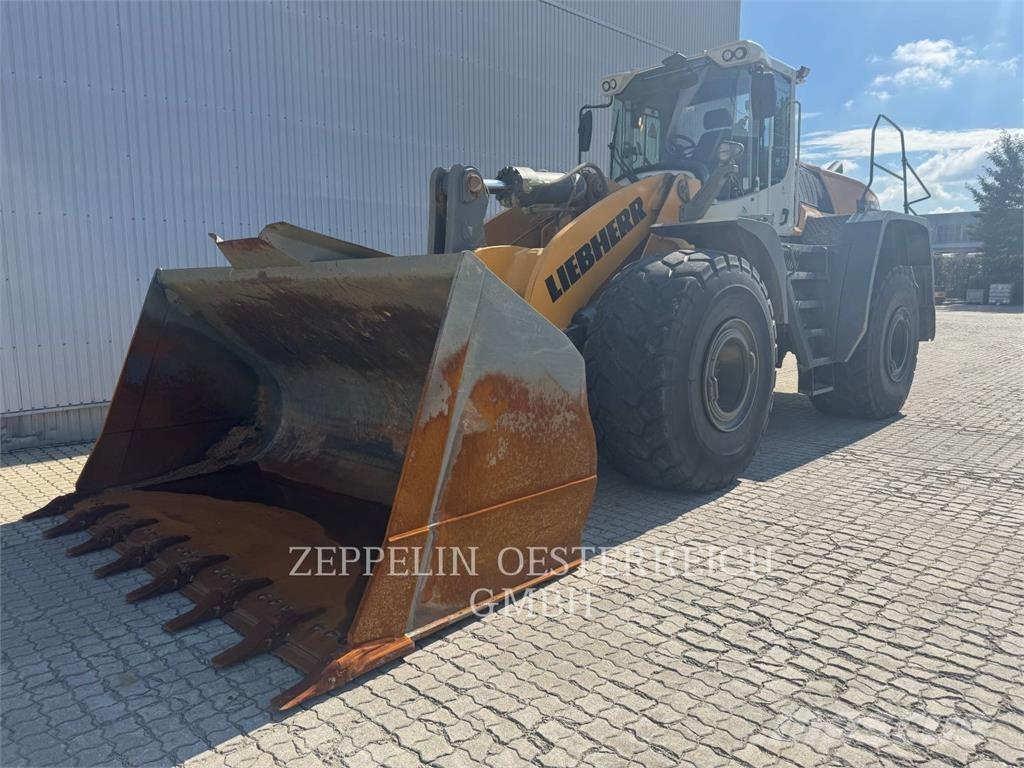 Liebherr L586 Chargeuse sur pneus