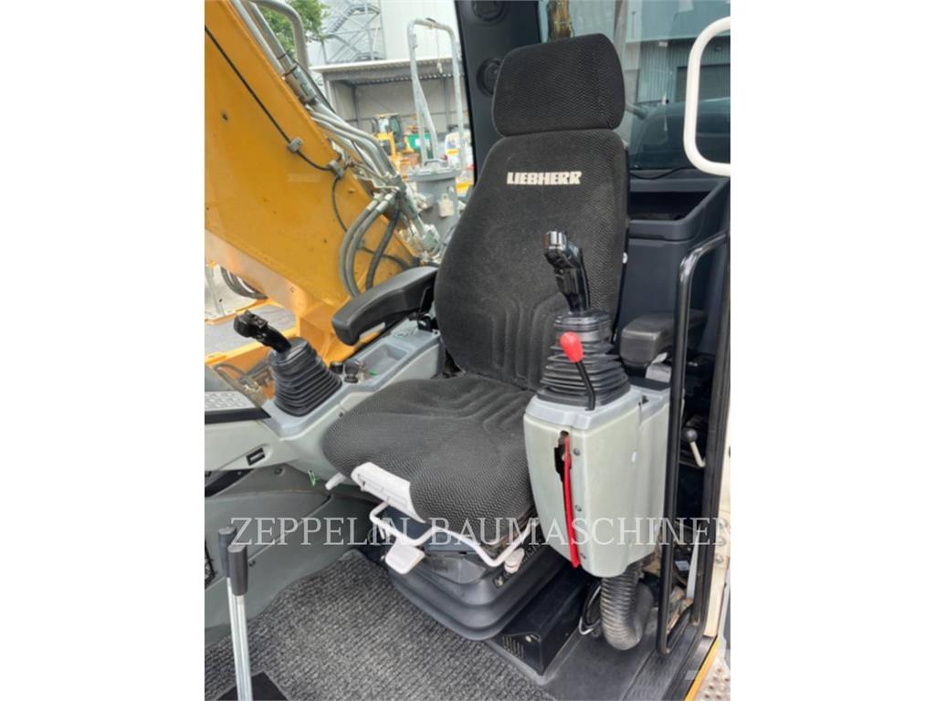 Liebherr R926 Pelle sur chenilles