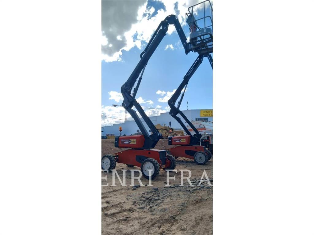 Manitou BF S.A. MANGO12 Nacelles articulées