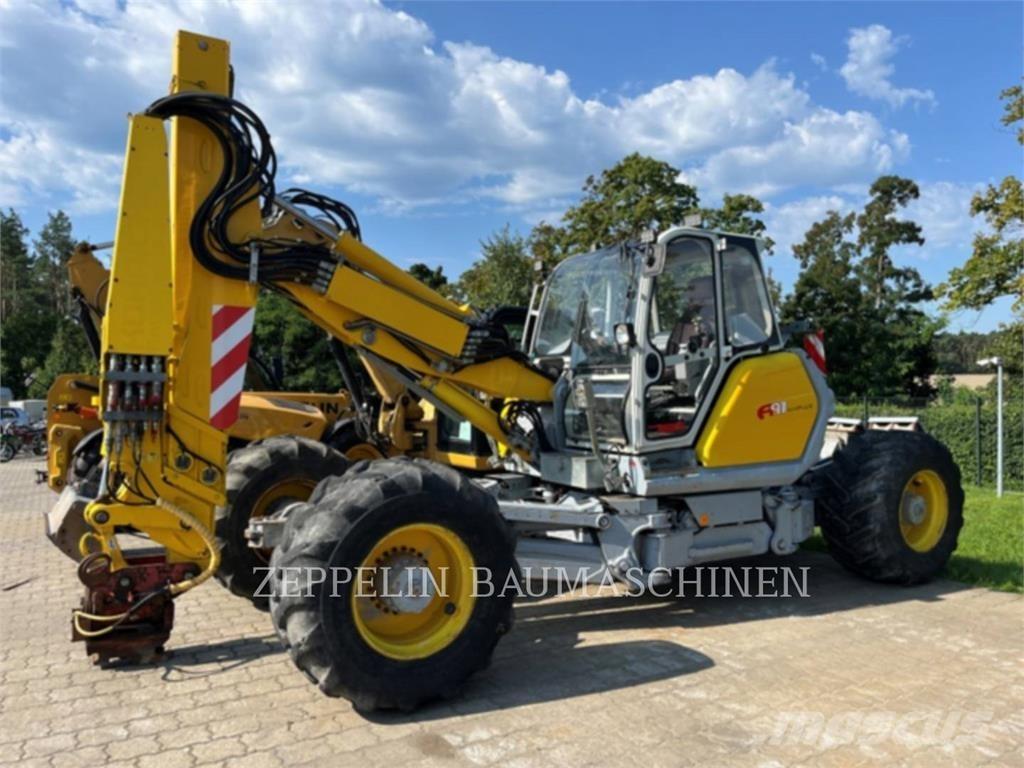 Menzi Muck A91 Pelle sur pneus