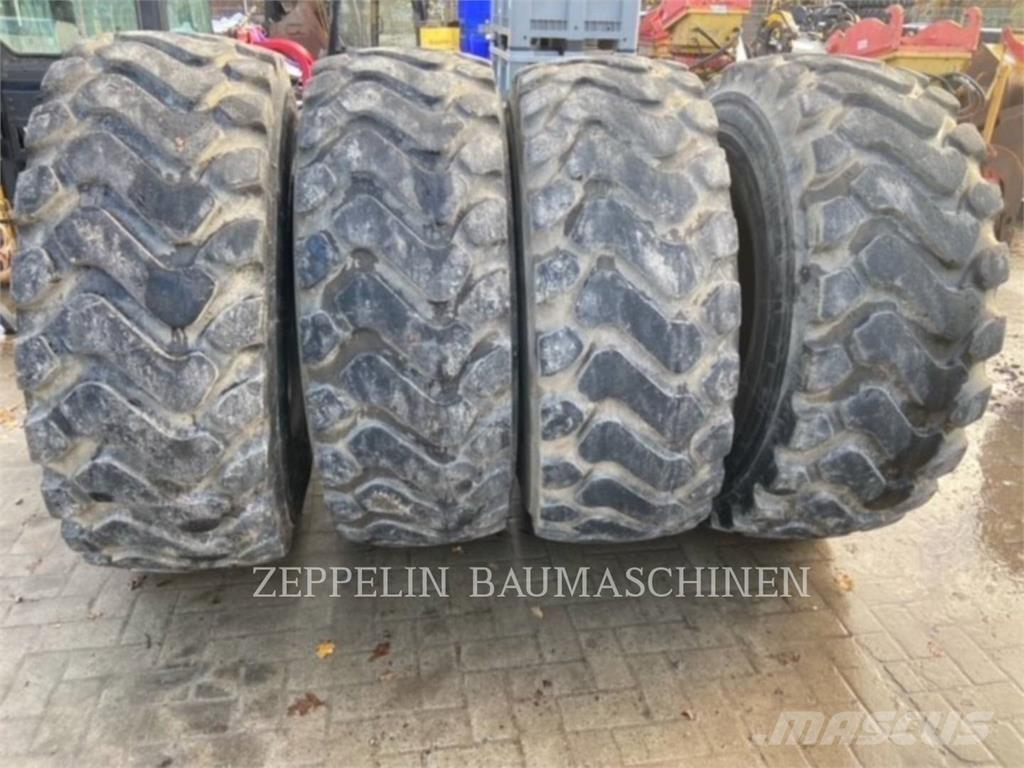 Michelin 4X 20.5R25XHA Pneus, roues et jantes