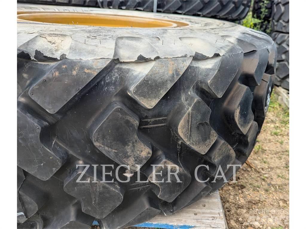 Michelin XTA17.5R25 Pneus, roues et jantes