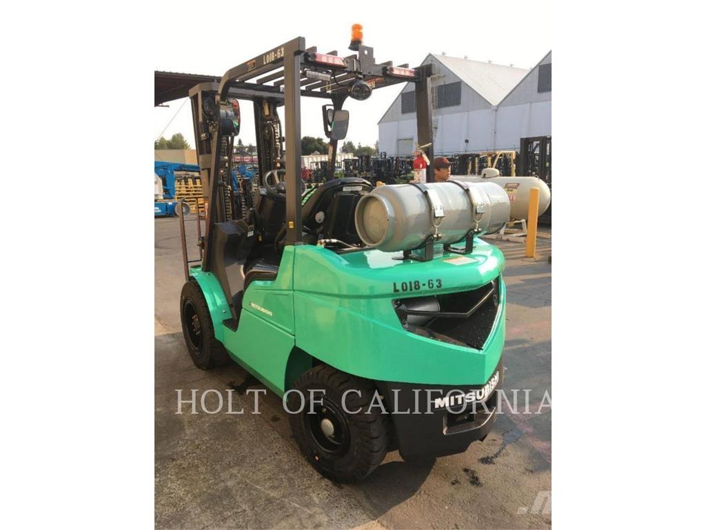 Mitsubishi FG30N5-LE Autres Chariots élévateurs