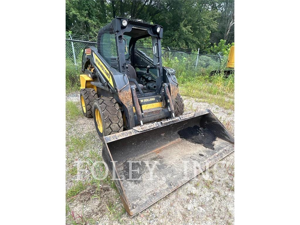New Holland L228 Chargeuse compacte