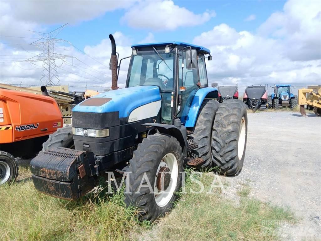 New Holland T7030 Tracteur