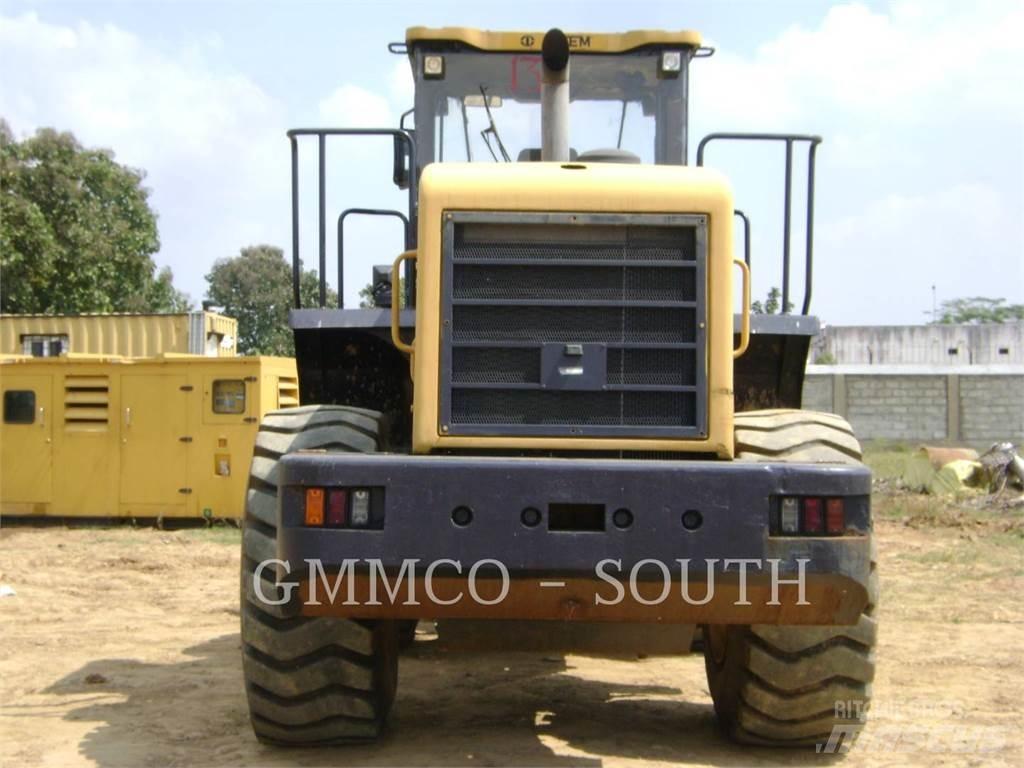 SEM CO. LTD 658C Chargeuse sur pneus