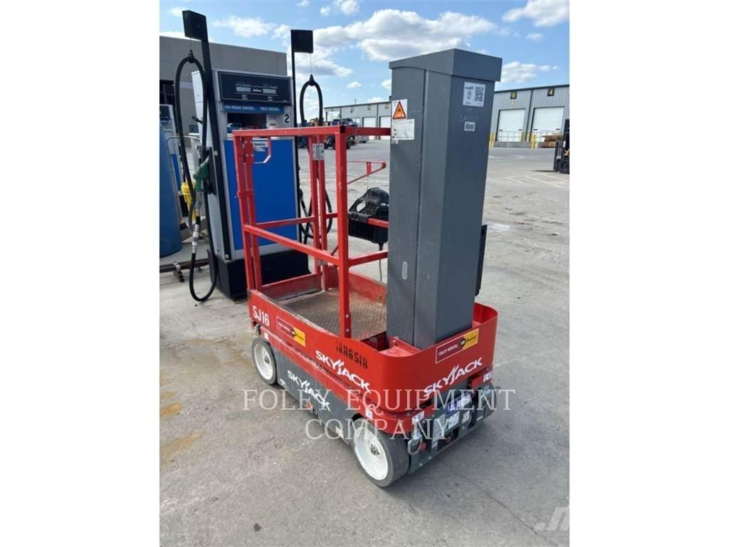 Skyjack SJ16 Nacelle ciseaux
