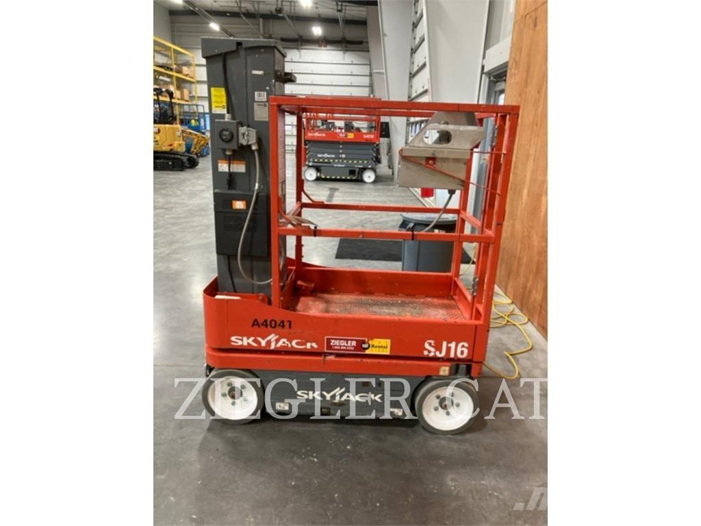 Skyjack SJ16 Nacelle ciseaux