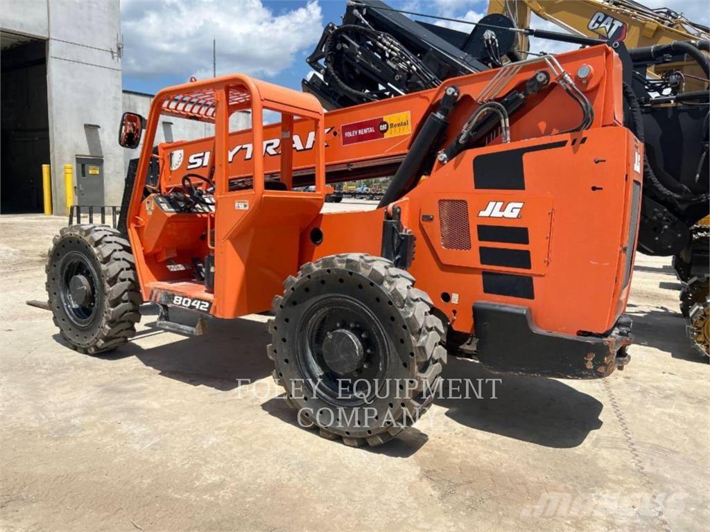 SkyTrak 8042O Chariot télescopique