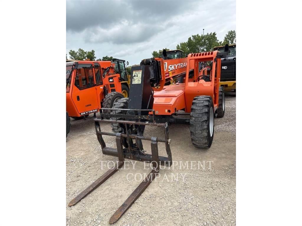 SkyTrak 8042O Chariot télescopique
