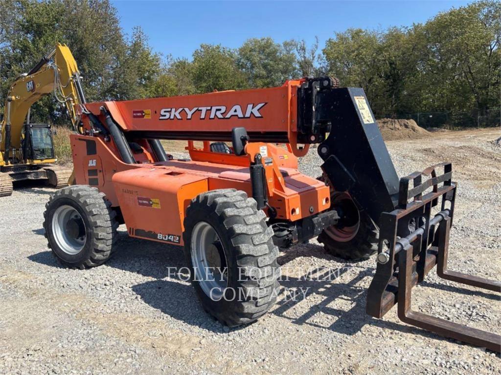 SkyTrak 8042O Chariot télescopique