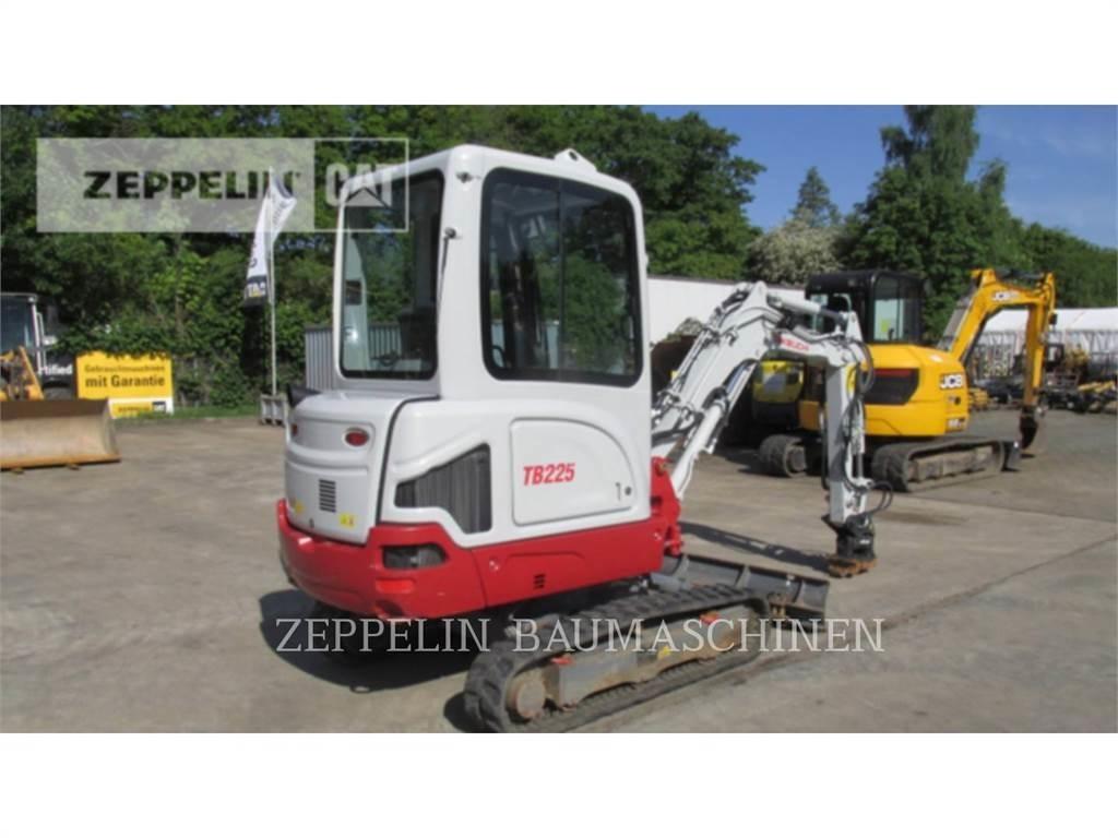 Takeuchi TB225 Pelle sur chenilles