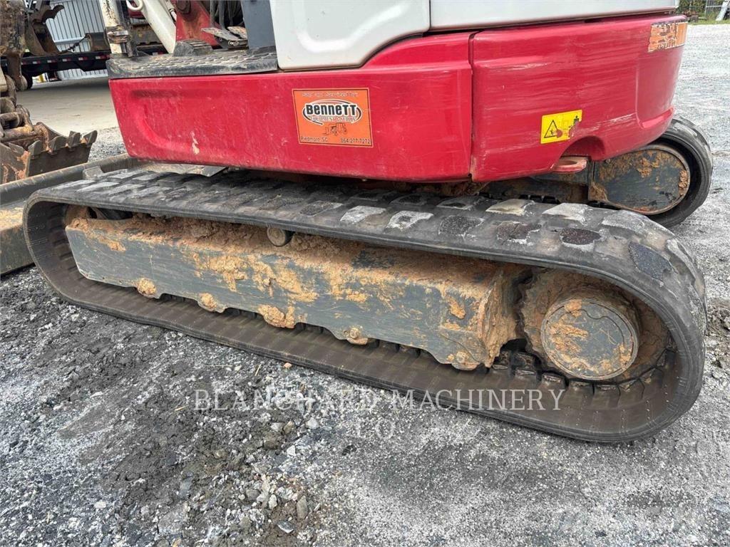 Takeuchi TB350 Mini pelle < 7t