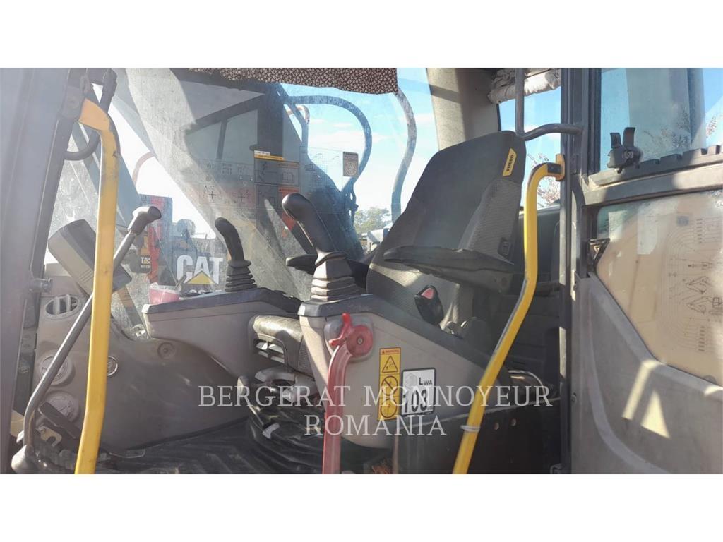 Volvo EC210CN Pelle sur chenilles