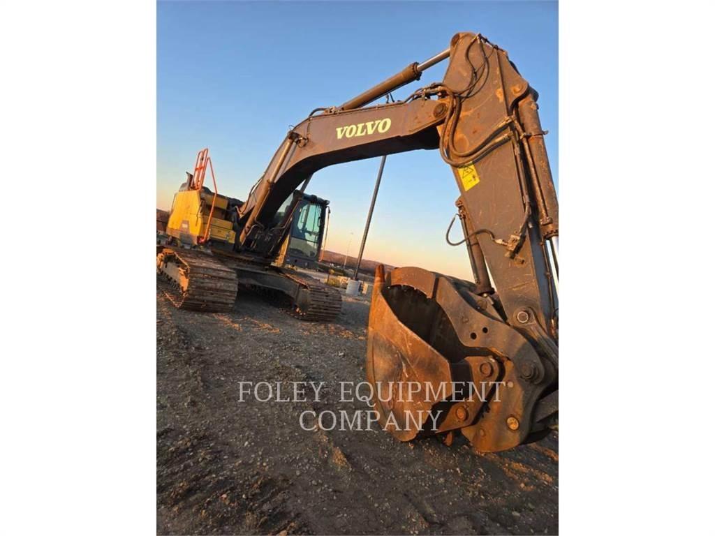 Volvo EC300EL Pelle sur chenilles
