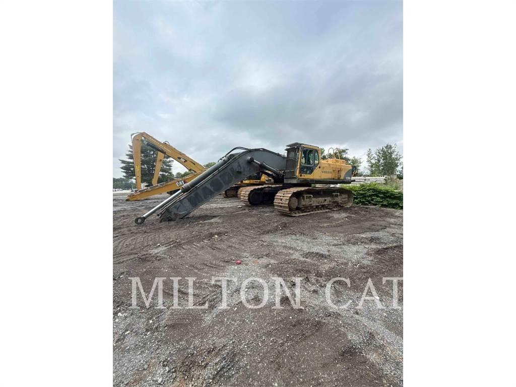 Volvo EC700B Pelle sur chenilles