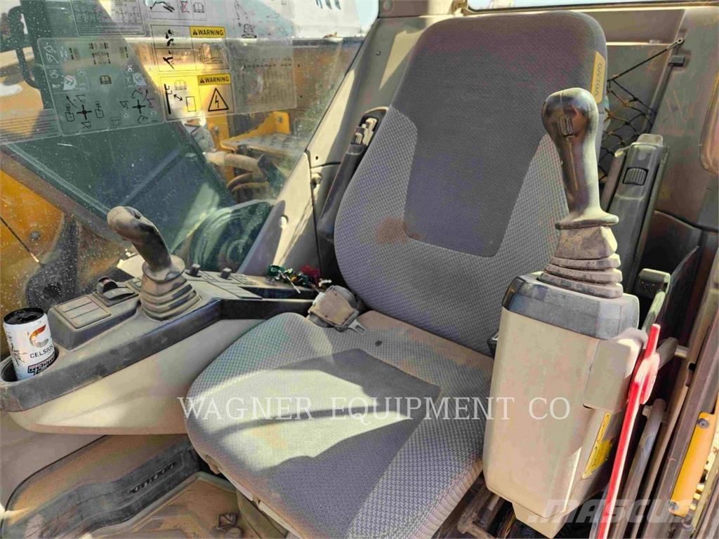 Volvo ECR235EL Pelle sur chenilles