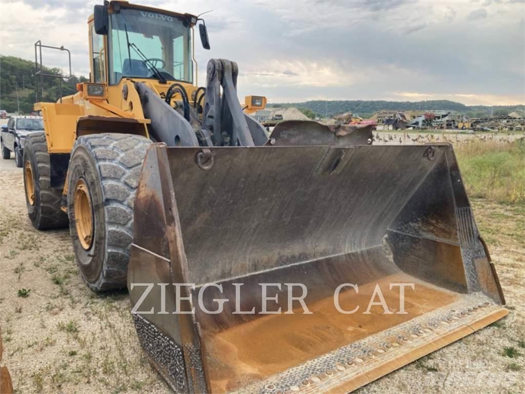 Volvo L220E Chargeuse sur pneus
