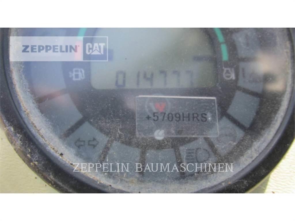 Wacker 6503 Pelle sur pneus