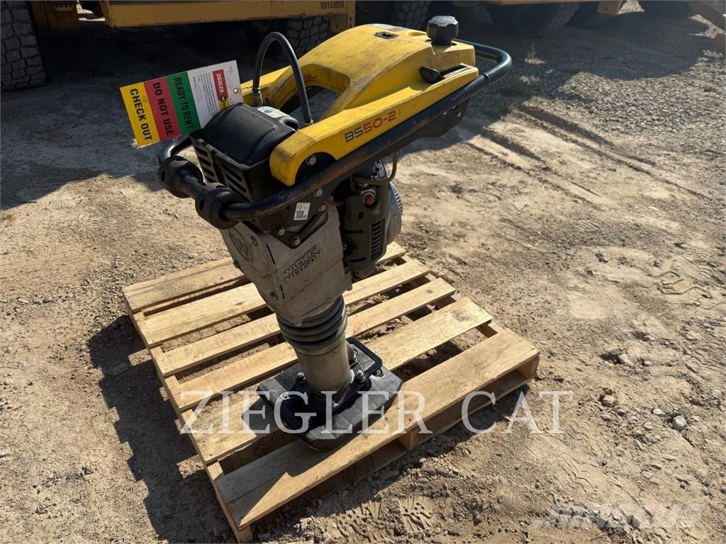 Wacker BS50-2 Compacteur de sol