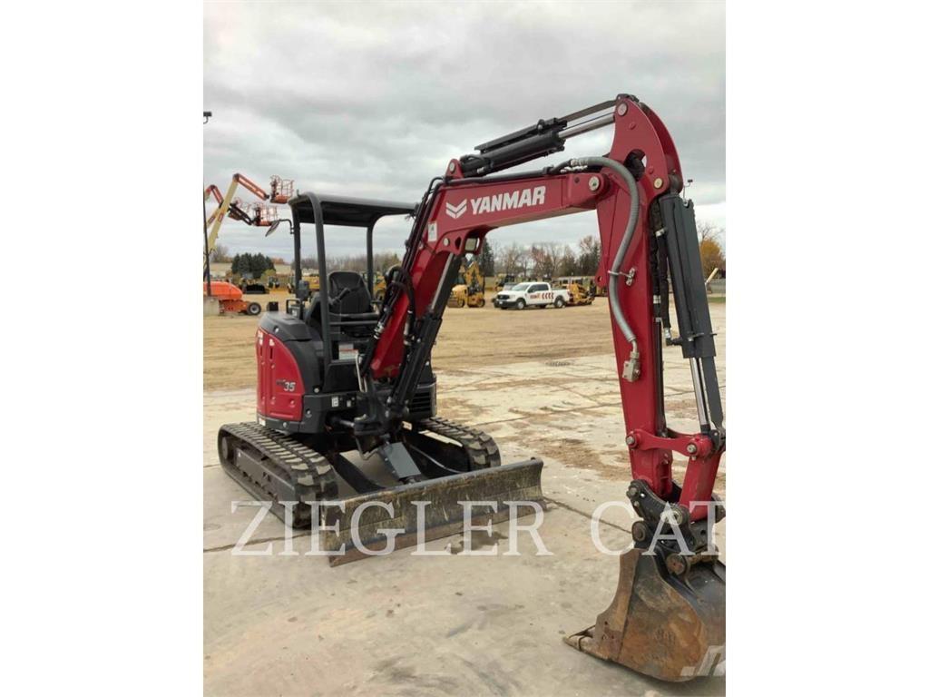 Yanmar VIO35 Pelle sur chenilles