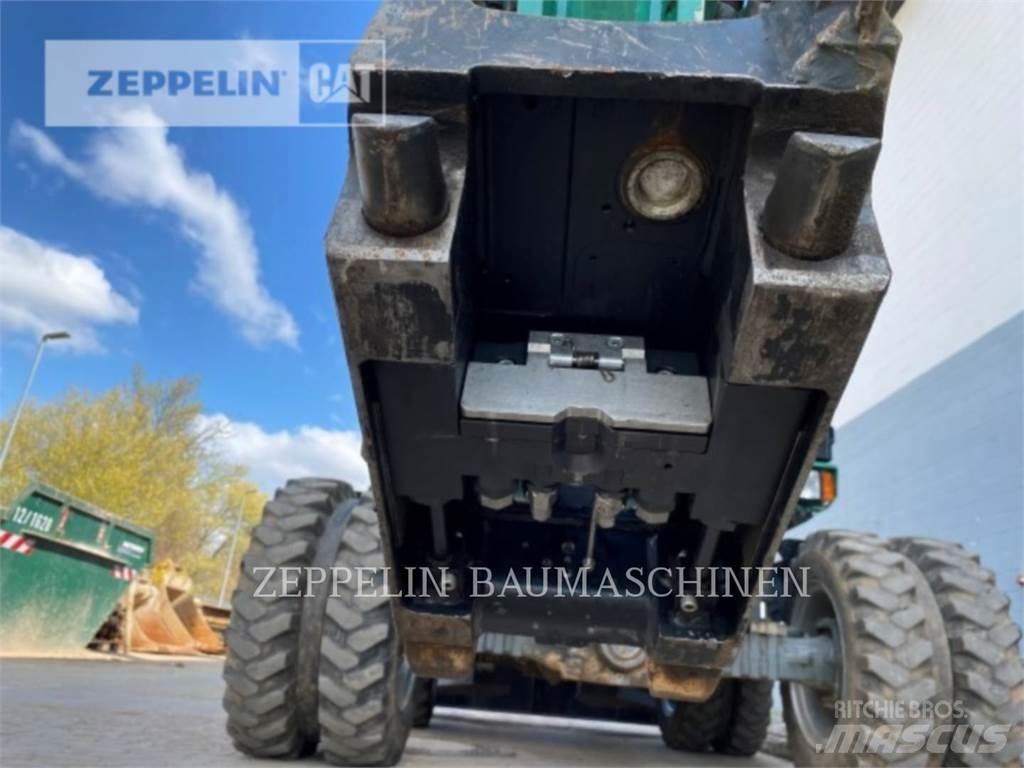 Zeppelin ZM110 Pelle sur pneus