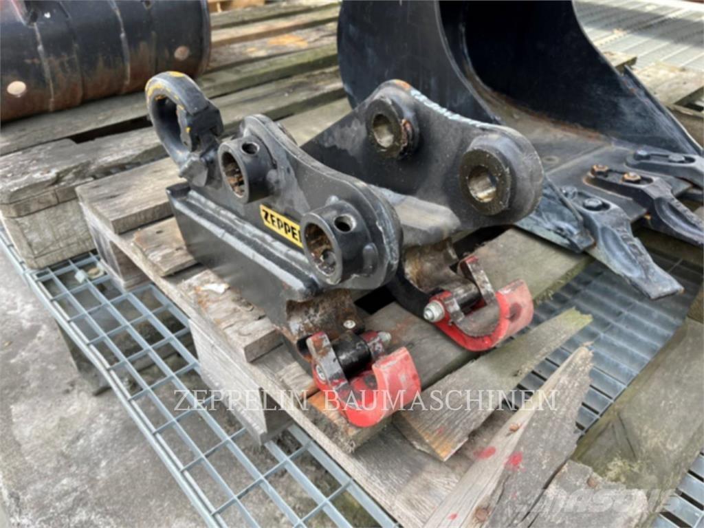  ZFE GMBH SWH_HS03_301.8 Attache rapide pour godet