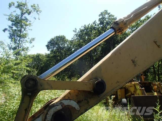 John Deere 690 DLC Pelle sur chenilles