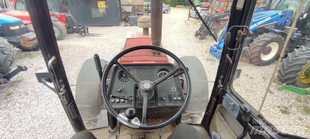 Case IH 1255 XL Tracteur