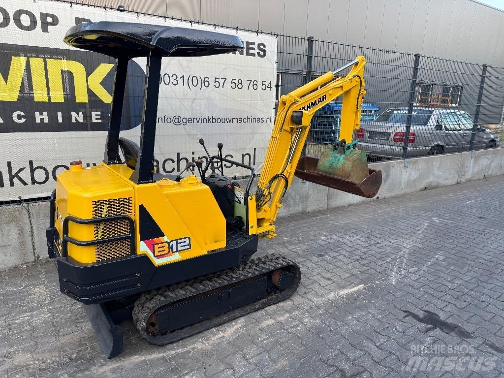 Yanmar B12 Mini pelle < 7t