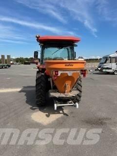 Kubota L2-452 Micro tracteur