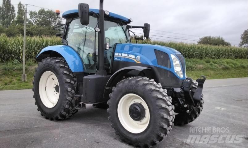 New Holland T 7.200 Tracteur
