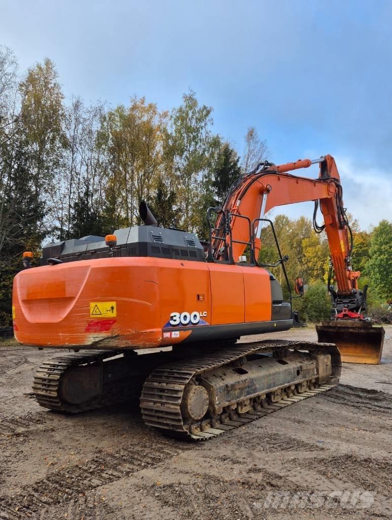 Hitachi ZX 300 LC-6 Pelle sur chenilles