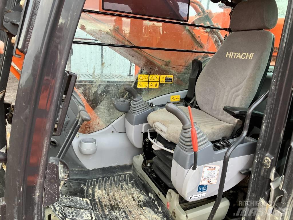 Hitachi ZX670LCH-5B Pelle sur chenilles