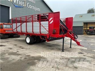  DVC Tussenrijwagen Autres matériels de fenaison
