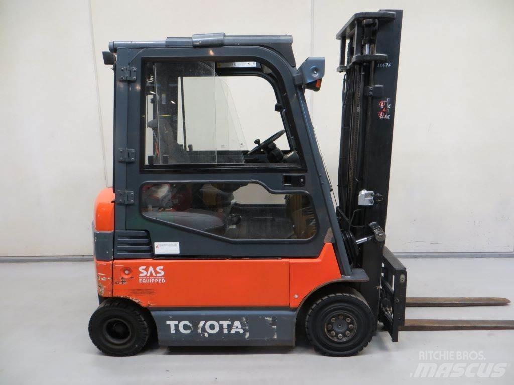 Toyota 7FBMF20 Chariots élévateurs électriques