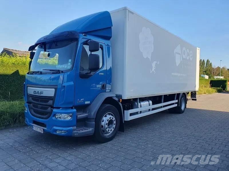 DAF LF 280 Camion Fourgon