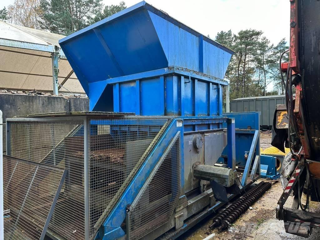 Lindner T1500 Broyeur à déchets